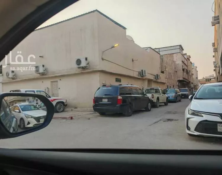 فيلا للبيع في شارع لقمان, حي منفوحة, مدينة الرياض, منطقة الرياض صورة 2