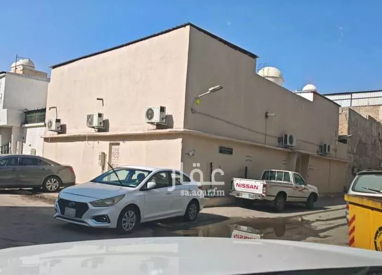 فيلا للبيع في شارع لقمان, حي منفوحة, مدينة الرياض, منطقة الرياض
