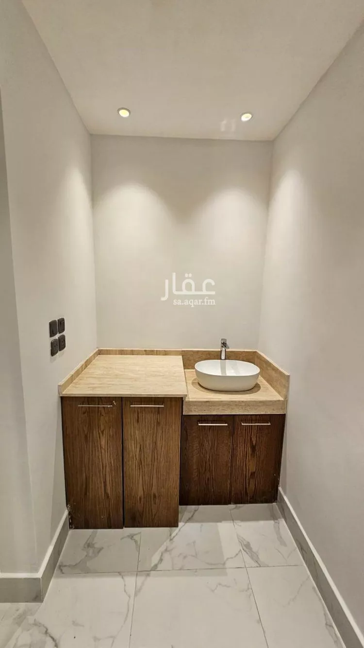 شقة للبيع في شارع الشيخ عمر بن سليم, حي الريان, مدينة الرياض, منطقة الرياض صورة 2