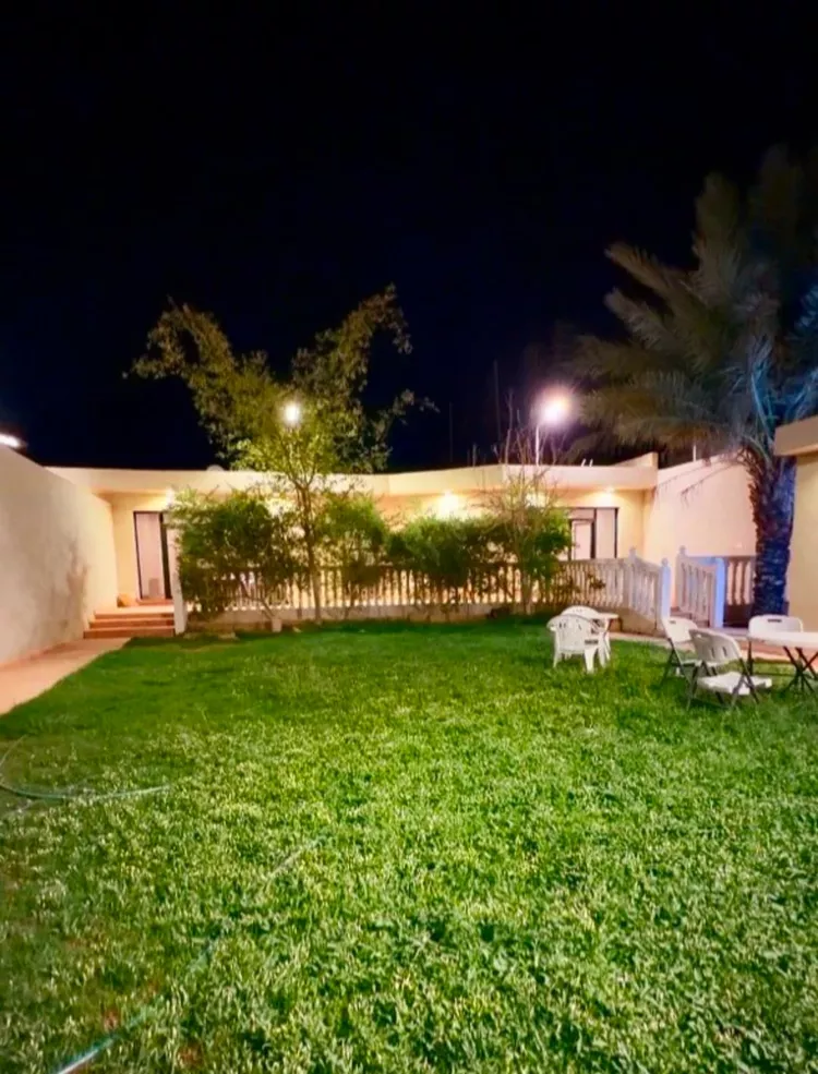 Rest House for Sale in Riyadh Al Qirawan