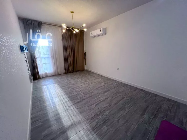 فيلا للبيع في شارع عبدالرحمن العمادي, حي مطار الملك خالد الدولي, مدينة الرياض, منطقة الرياض صورة 3