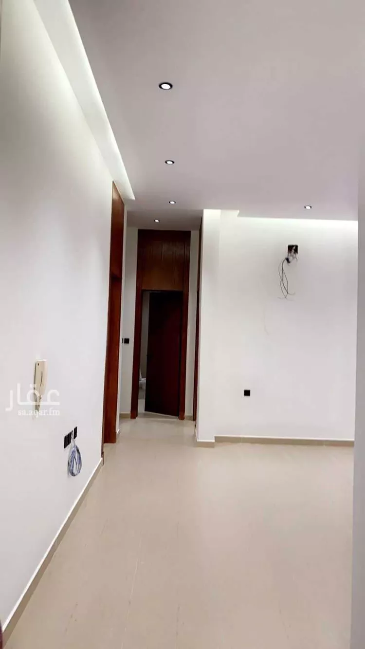 دور للبيع في شارع أحمد بن محمد المرثدي, حي البيان, مدينة الرياض, منطقة الرياض صورة 4