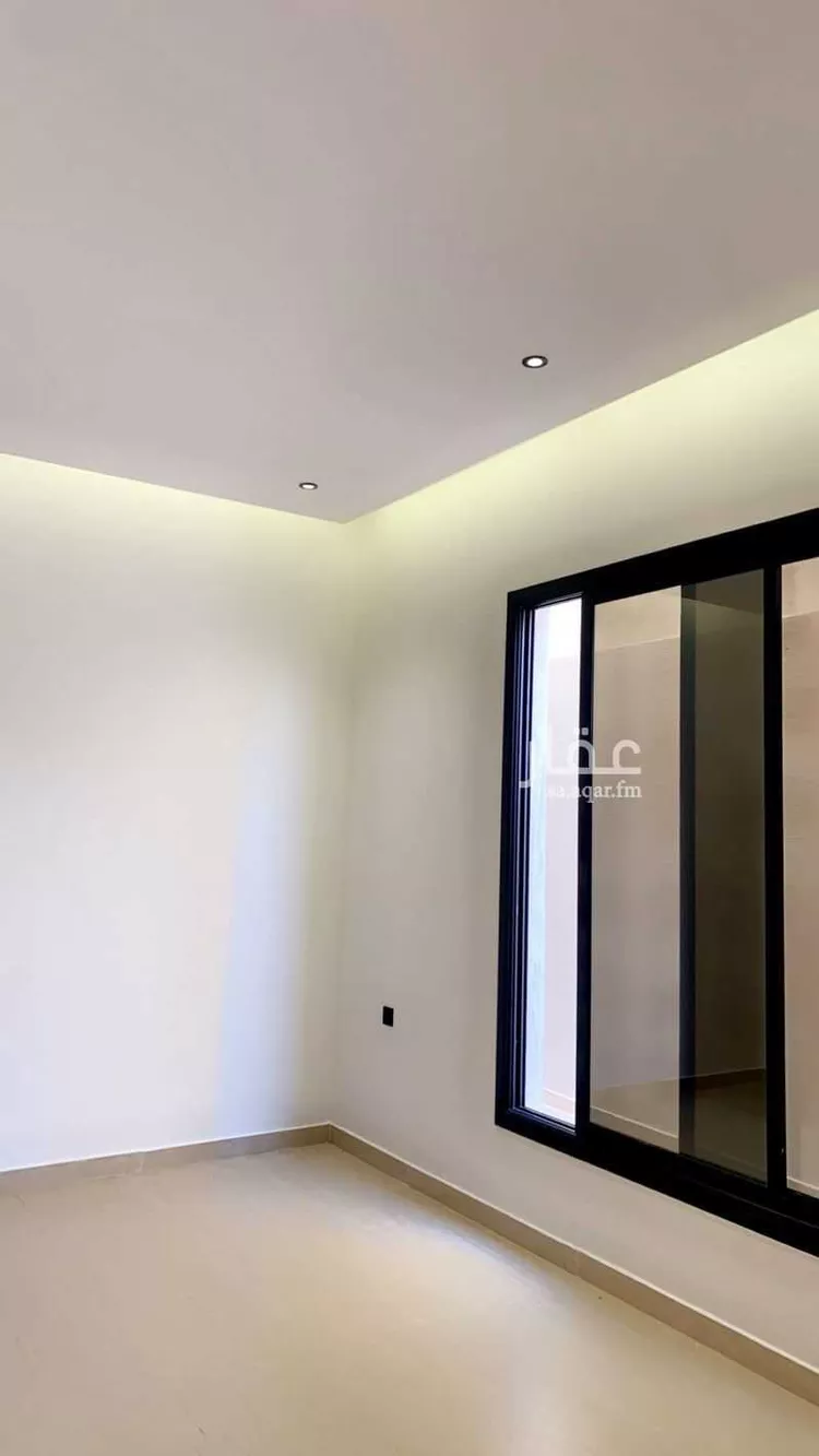 Floor for Sale in Riyadh Ash Sharq 11