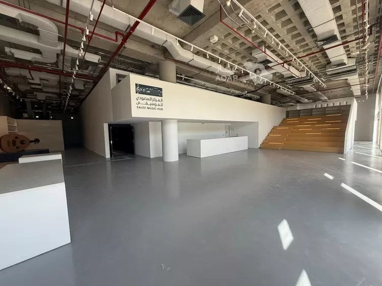 عمارة للإيجار في شارع الأمير محمد بن عبدالعزيز, حي العليا, مدينة الرياض, منطقة الرياض 12