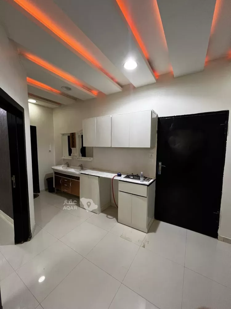 شقة للبيع في شارع وتر ، حي ظهرة لبن ، الرياض ، منطقة الرياض 11