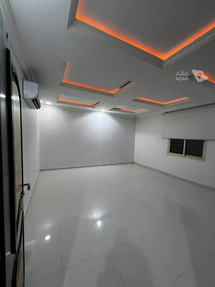 شقة للبيع في شارع وتر ، حي ظهرة لبن ، الرياض ، منطقة الرياض 16