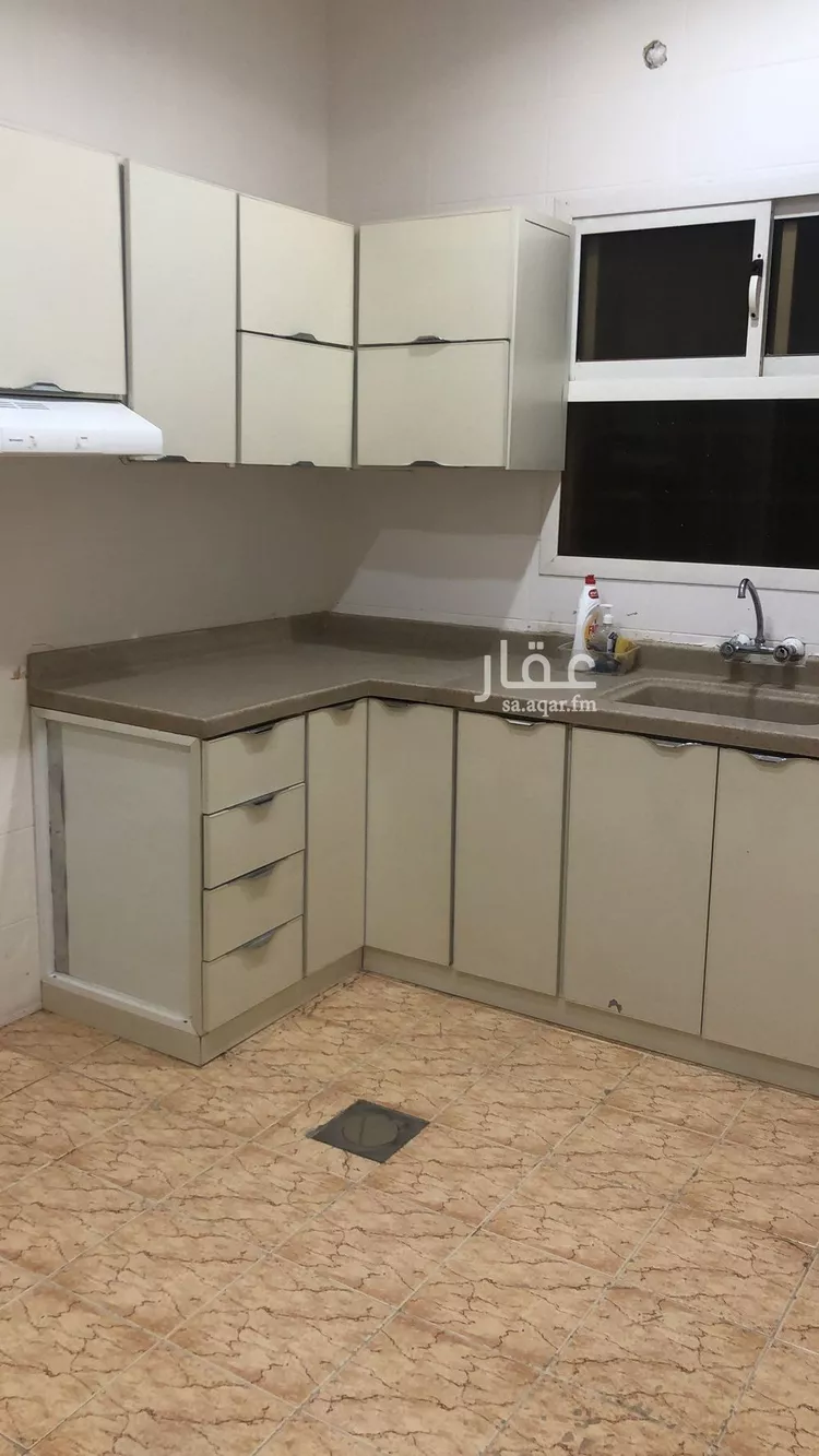 شقة للإيجار في شارع الصلح, حي إشبيلية, مدينة الرياض, منطقة الرياض