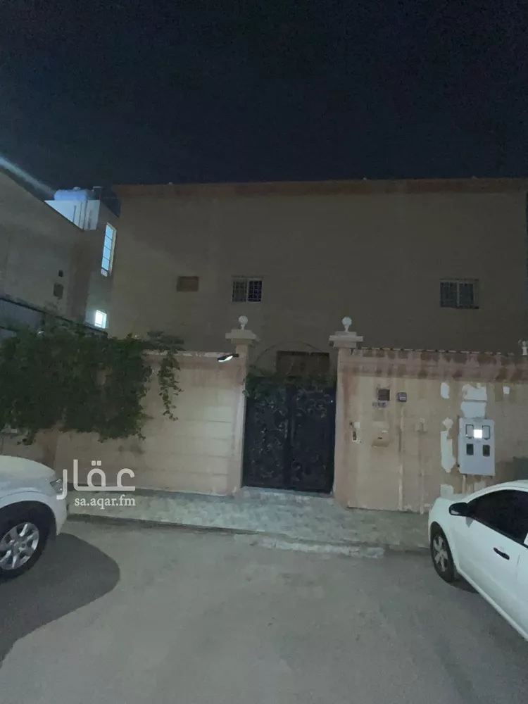 فيلا للبيع في شارع مرة بن الحباب, حي أحد, مدينة الدمام, المنطقة الشرقية صورة 2