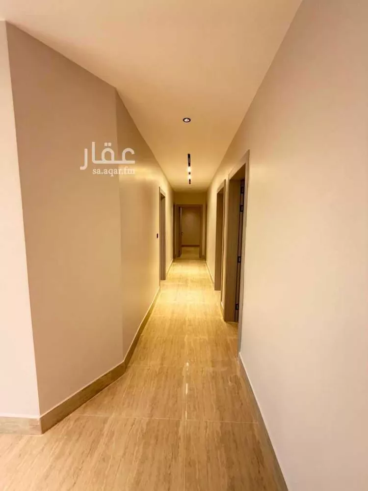 شقة للبيع في شارع أبو عبيدة بن الجراح, حي الشعلة, مدينة الدمام, المنطقة الشرقية 7