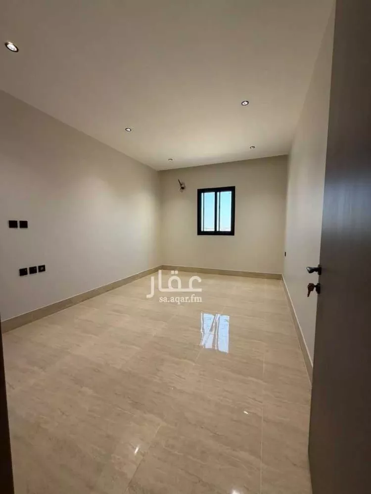 شقة للبيع في شارع أبو عبيدة بن الجراح, حي الشعلة, مدينة الدمام, المنطقة الشرقية 6