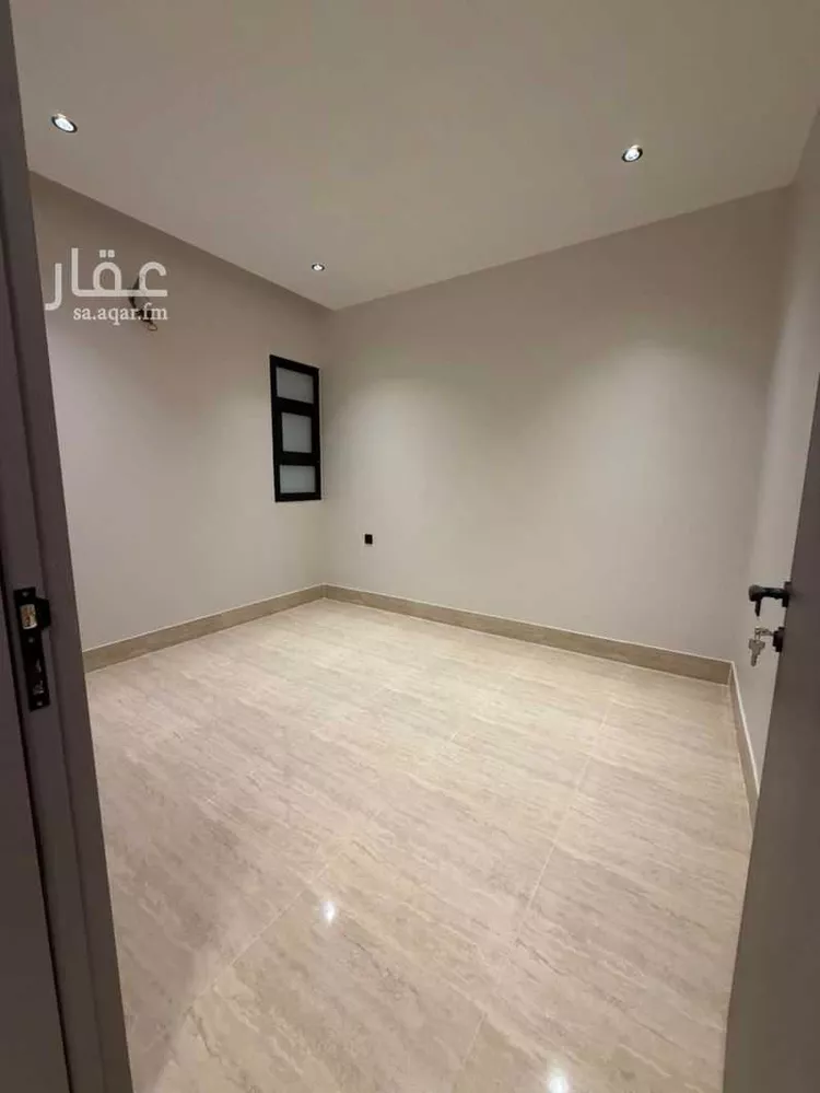 شقة للبيع في شارع أبو عبيدة بن الجراح, حي الشعلة, مدينة الدمام, المنطقة الشرقية صورة 3