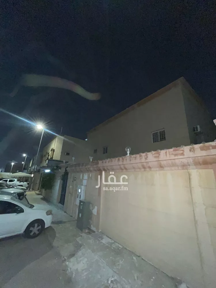 فيلا للبيع في شارع مرة بن الحباب, حي أحد, مدينة الدمام, المنطقة الشرقية