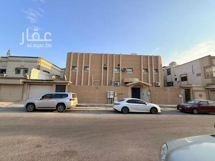 فيلا للبيع في شارع نافع بن الحارث ، حي احد ، الدمام ، الدمام صورة 2