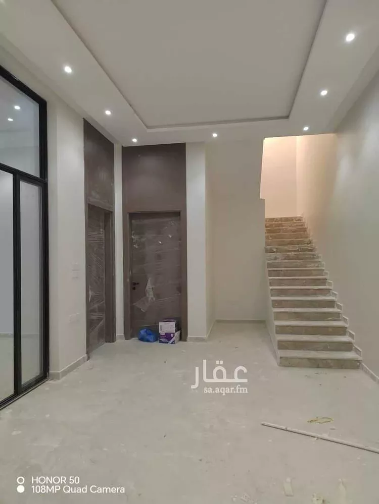فيلا للبيع في شارع 20 متر , حي ديراب, مدينة الرياض, منطقة الرياض صورة 2