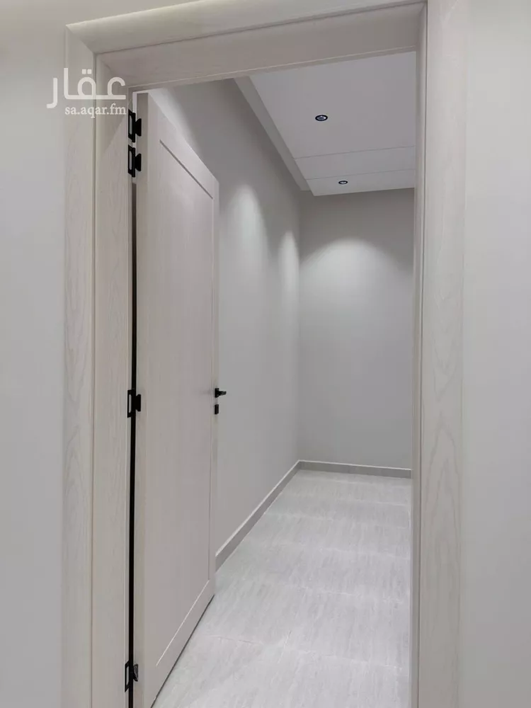 شقة للبيع في شارع الفضل بن اسماعيل, حي المحمدية 1, مدينة جازان, منطقة جازان صورة 4