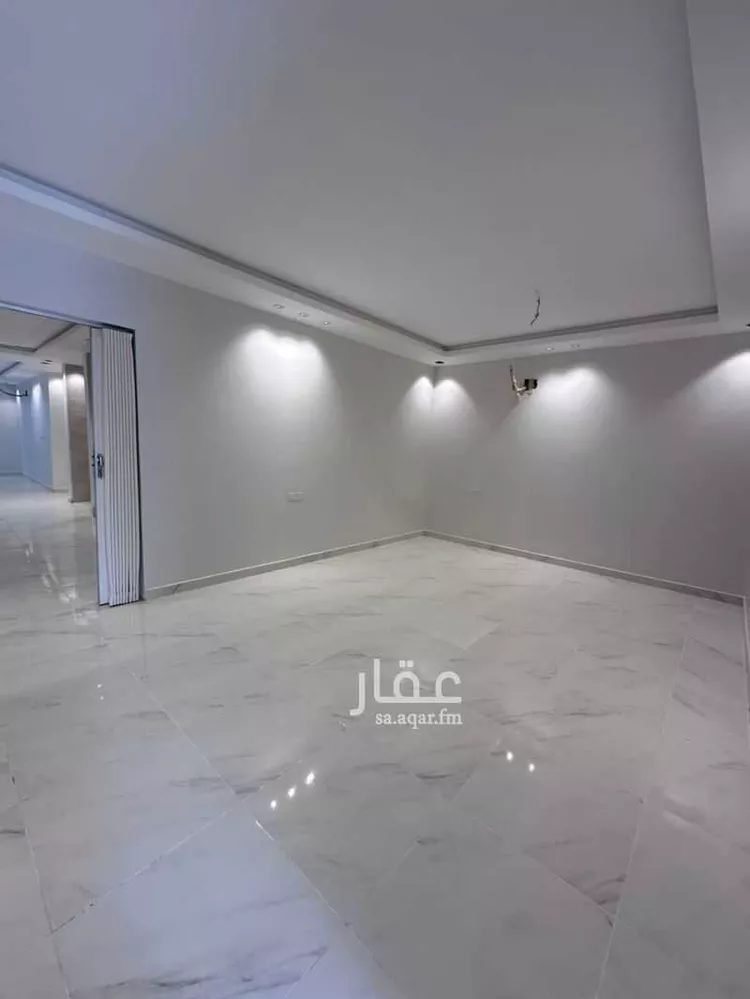 فيلا للبيع في شارع شارع شهيد الدين ثم الوطن ماجد موسى حسن موكلي, حي المحمدية 1, مدينة جازان, منطقة جازان