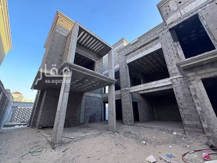 فيلا للبيع في شارع احمد العطار, حي الشاطئ الغربي, مدينة الدمام, المنطقة الشرقية صورة 4