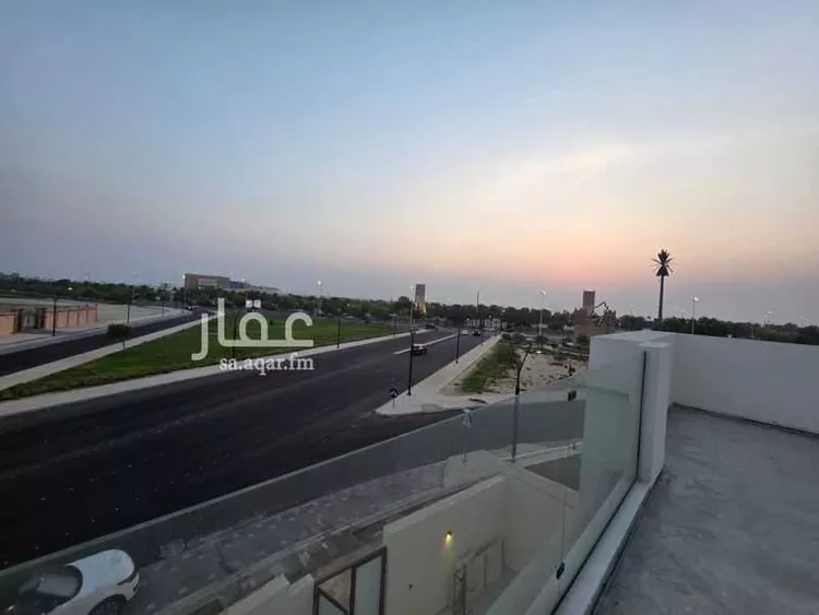 فيلا للبيع في شارع ياقوت, حي الشاطئ الغربي, مدينة الدمام, المنطقة الشرقية صورة 2