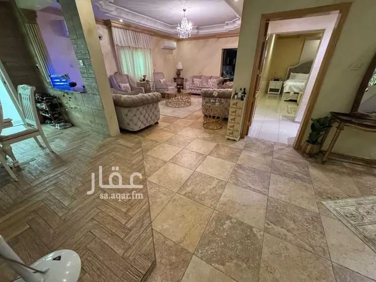 فيلا للبيع في شارع يزيد بن صهيب, حي الشاطئ الغربي, مدينة الدمام, المنطقة الشرقية صورة 2