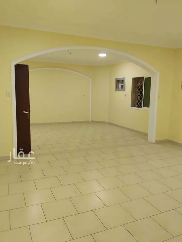 شقة للإيجار في شارع 9هـ, حي الشاطئ الشرقي, مدينة الدمام, المنطقة الشرقية 4