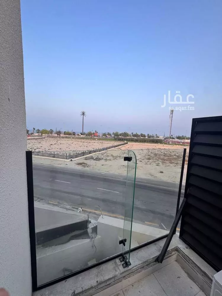 فيلا للبيع في حي الشاطئ الشرقي, مدينة الدمام, المنطقة الشرقية صورة 3