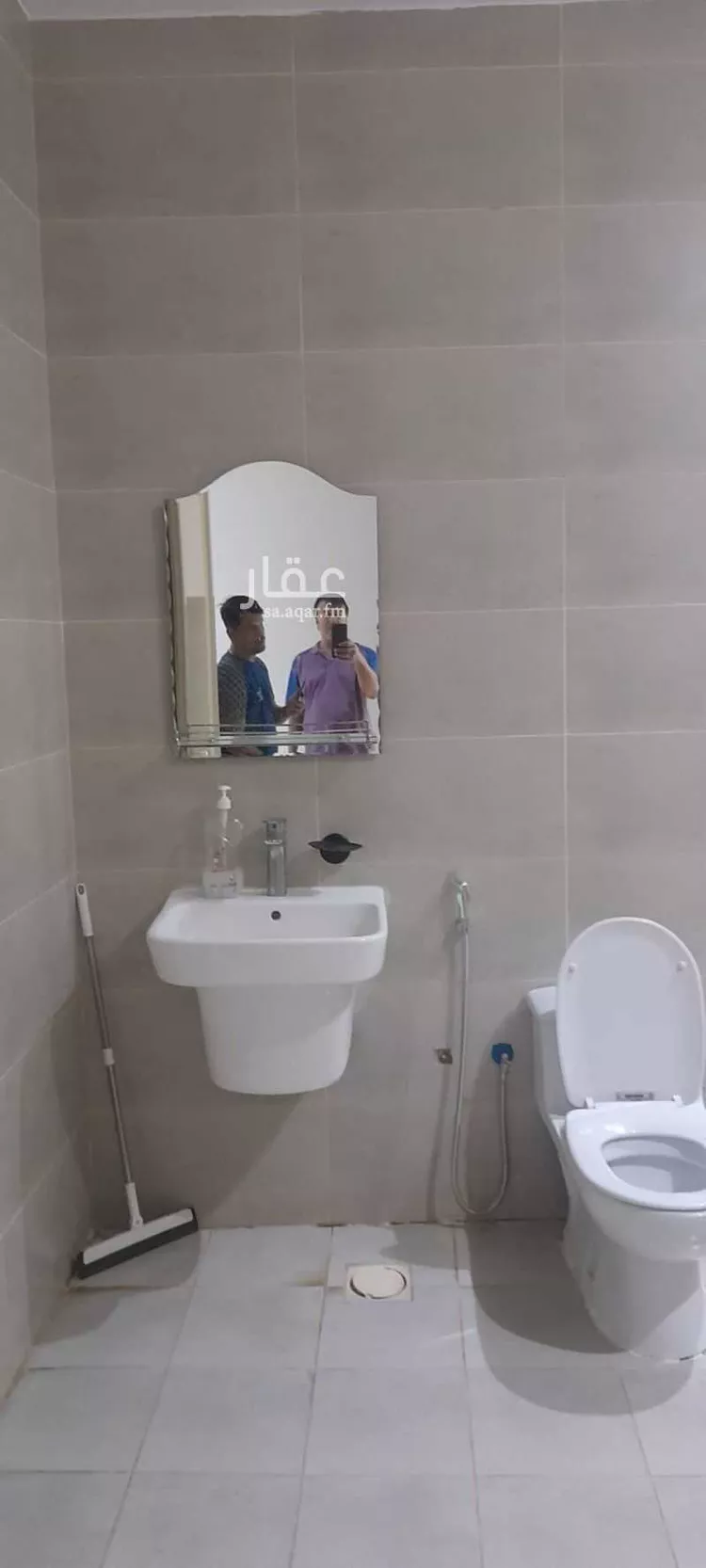 شقة للإيجار في شارع أبي الفضل الضرير, حي الملز, مدينة الرياض, منطقة الرياض صورة 2