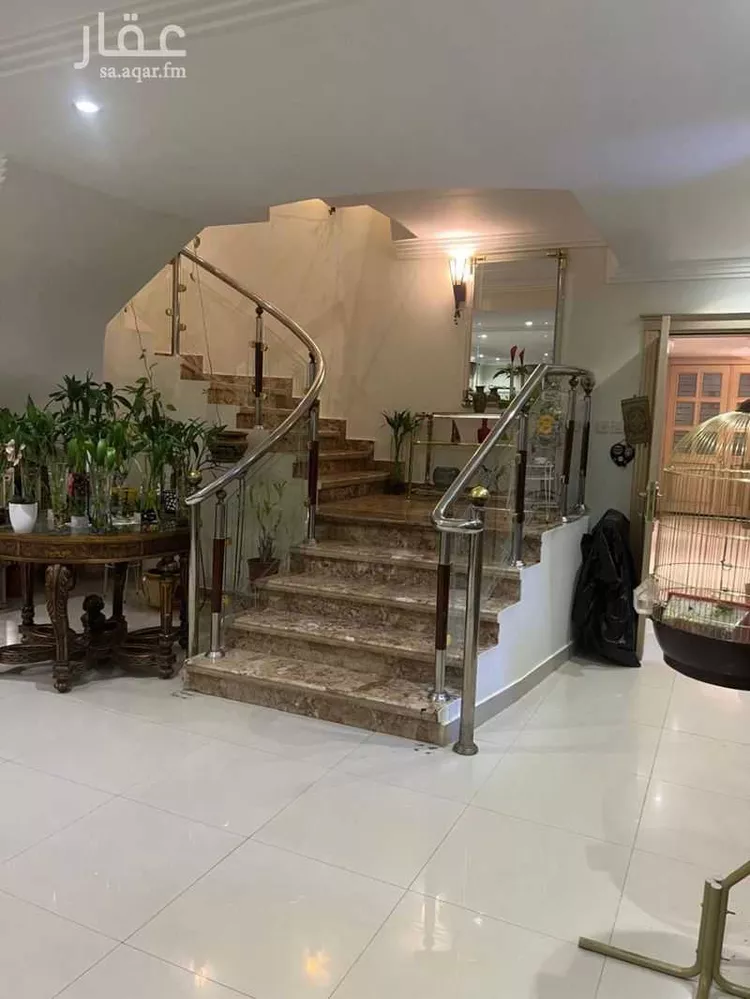 فيلا للبيع في شارع الرائد, حي الحمراء, مدينة الرياض, منطقة الرياض صورة 5