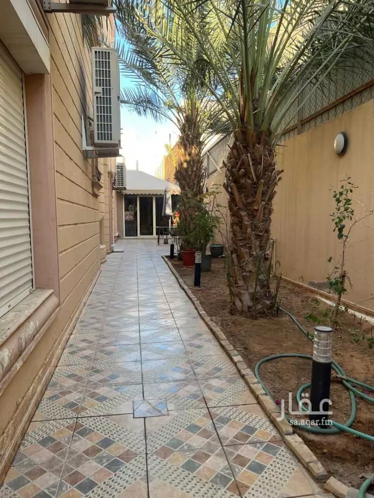 فيلا للبيع في شارع الرائد, حي الحمراء, مدينة الرياض, منطقة الرياض صورة 2