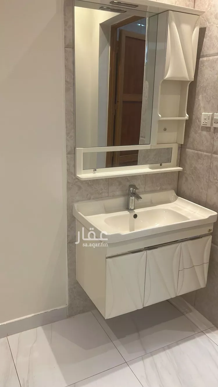 فيلا للإيجار في شارع السمرة, حي قرطبة, مدينة الرياض, منطقة الرياض صورة 3