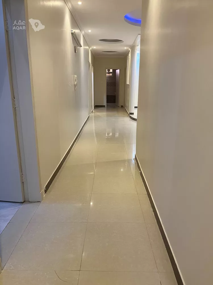 Floor for Rent in Riyadh Ar Rimal 20