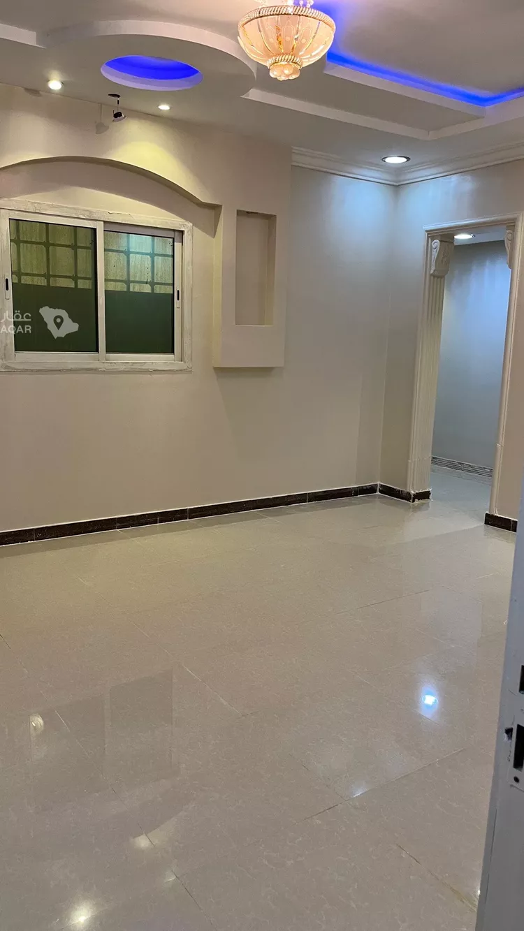 Floor for Rent in Riyadh Ar Rimal 3