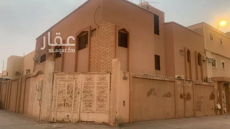 فيلا للبيع في شارع خارجة بن حذافة, حي العريجاء الأوسط, مدينة الرياض, منطقة الرياض