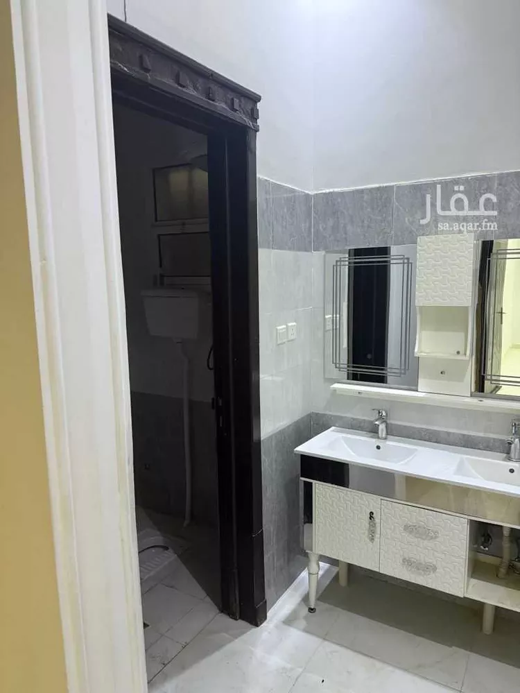 فيلا للإيجار في شارع قطب الدين الدهلوي, حي الرمال, مدينة الرياض, منطقة الرياض صورة 3