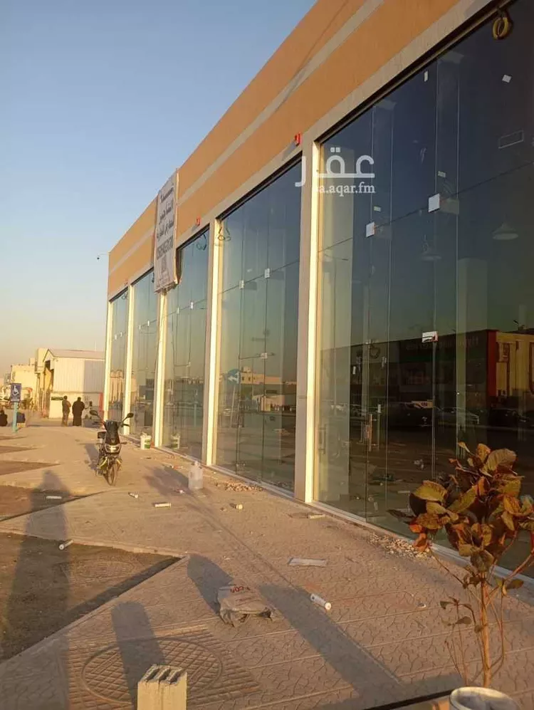 محل للإيجار في شارع السيل الكبير, حي المهدية, مدينة الرياض, منطقة الرياض صورة 3