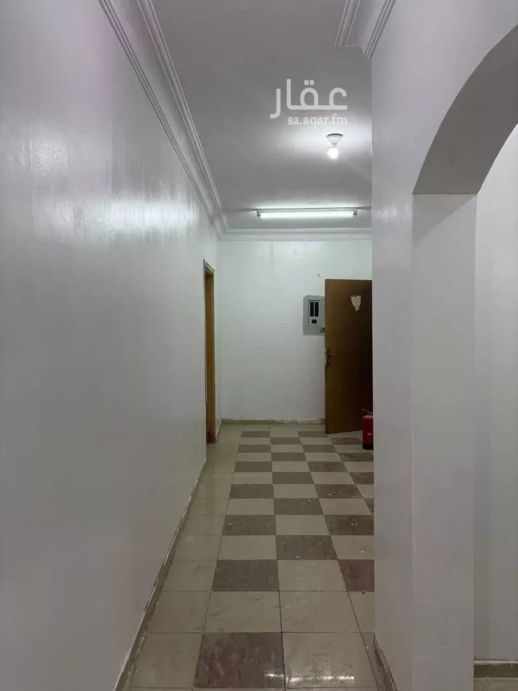 شقة للإيجار في شارع محمد رشيد رضا, حي العزيزية, مدينة الرياض, منطقة الرياض صورة 5
