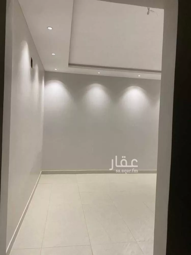 فيلا للإيجار في شارع ابن عائد الكاتب, حي الرمال, مدينة الرياض, منطقة الرياض صورة 4
