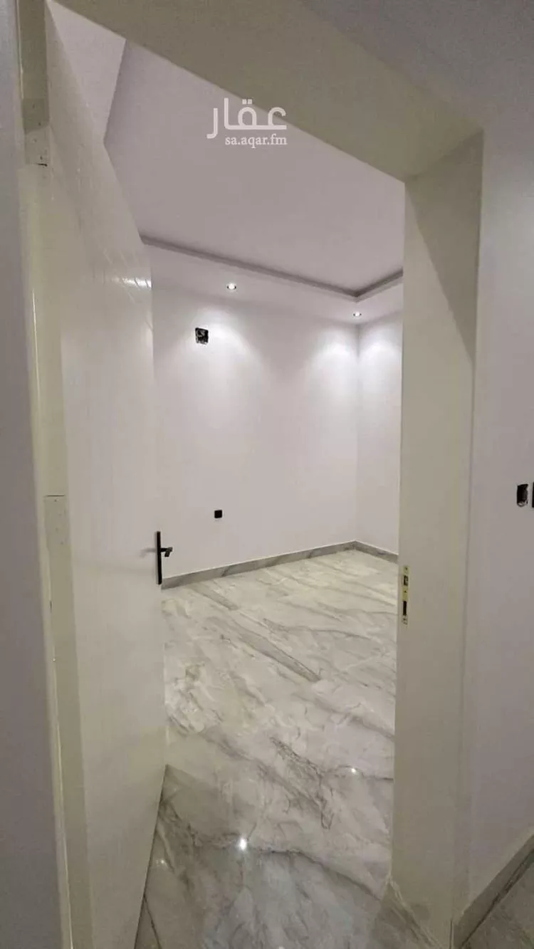 شقة للإيجار في شارع بدرالدين المرجاني, حي الرمال, مدينة الرياض, منطقة الرياض