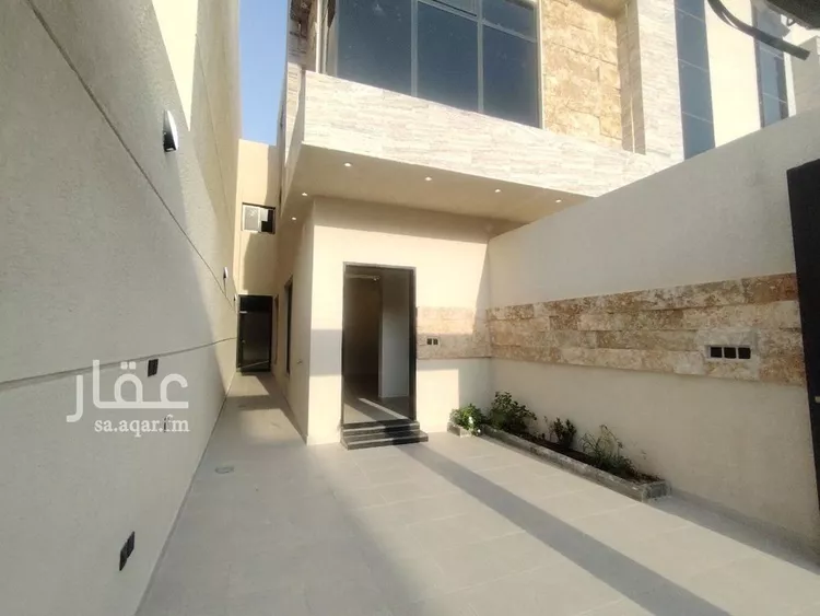 دور للبيع في شارع عائش بن الصامت بن دريد, حي العوالي, مدينة الرياض, منطقة الرياض صورة 2