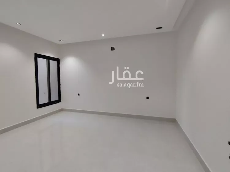 دور للبيع في شارع فؤاد الخطيب, حي عكاظ, مدينة الرياض, منطقة الرياض 9