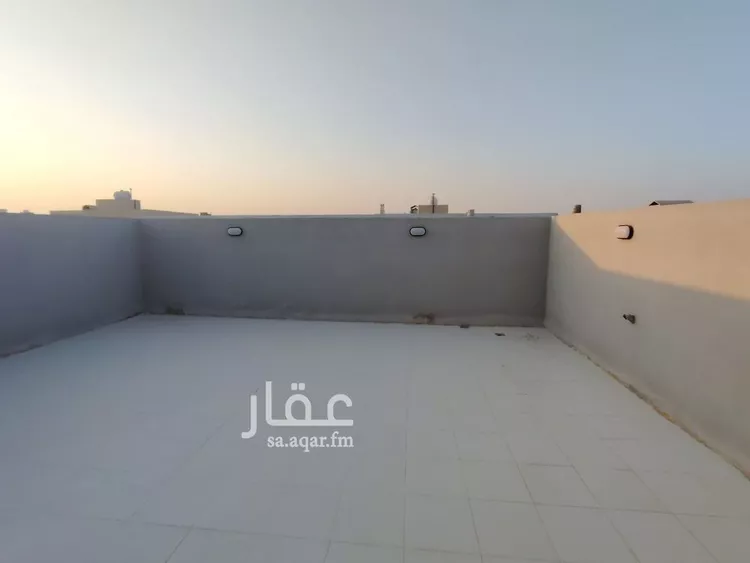 فيلا للبيع في شارع المشاعلة, حي ظهرة لبن, مدينة الرياض, منطقة الرياض 8