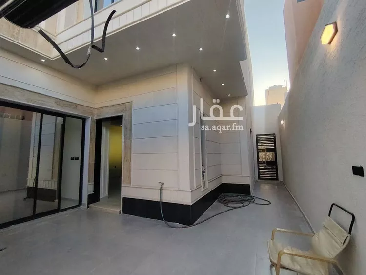 فيلا للبيع في شارع البحيرات, حي العريجاء الغربي, مدينة الرياض, منطقة الرياض صورة 2