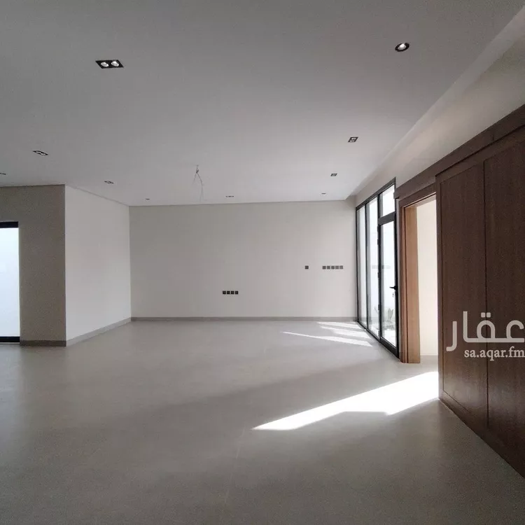 فيلا للبيع في شارع الإمام مسلم, حي بدر, مدينة الرياض, منطقة الرياض 8