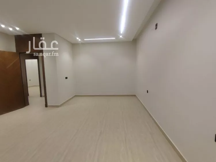 دور للبيع في شارع عائش بن الصامت بن دريد, حي العوالي, مدينة الرياض, منطقة الرياض صورة 5