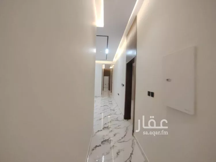 دور للبيع في شارع الرسالة, حي بدر, مدينة الرياض, منطقة الرياض صورة 3