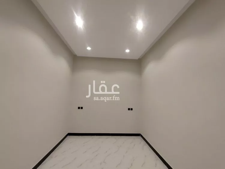 فيلا للبيع في شارع المشاعلة, حي ظهرة لبن, مدينة الرياض, منطقة الرياض صورة 4