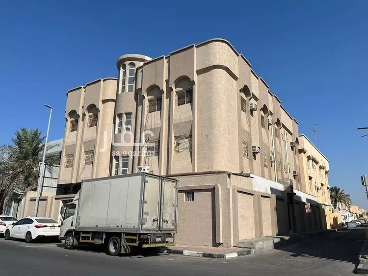 عمارة للبيع في حي الجلوية, مدينة الدمام, المنطقة الشرقية صورة 4