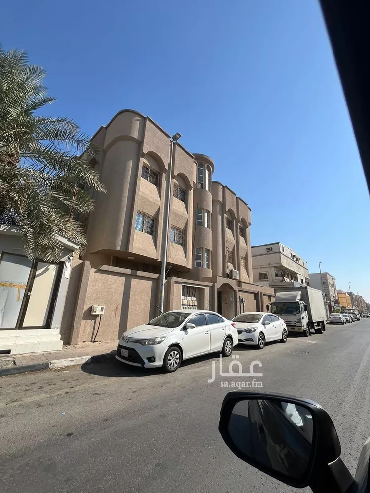 عمارة للبيع في حي الجلوية, مدينة الدمام, المنطقة الشرقية