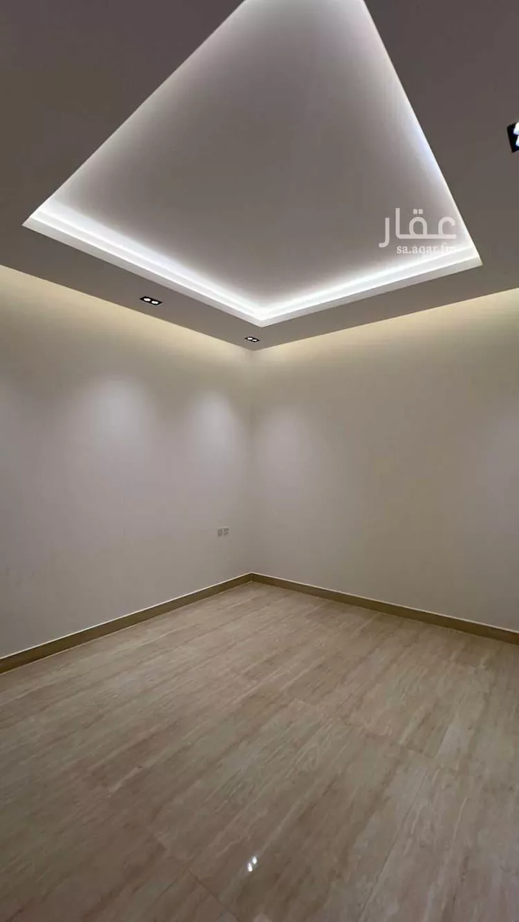 دور للبيع في شارع الوادي الاخضر, حي ديراب, مدينة الرياض, منطقة الرياض 14