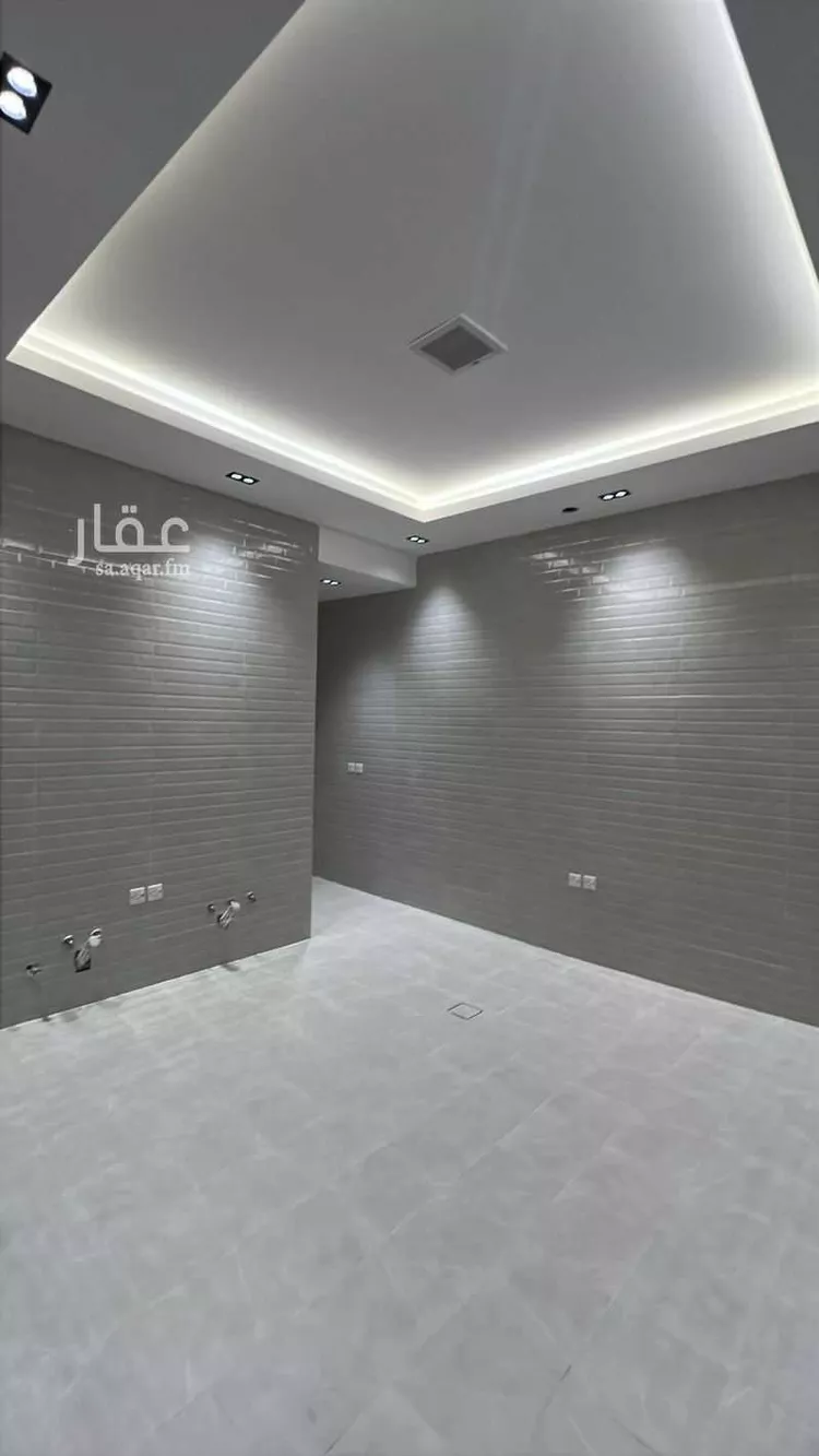 دور للبيع في شارع الوادي الاخضر, حي ديراب, مدينة الرياض, منطقة الرياض 30