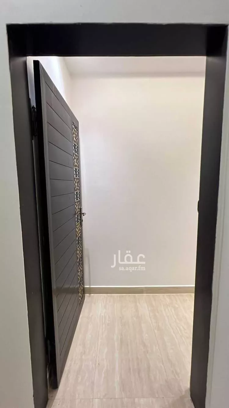 دور للبيع في شارع الوادي الاخضر, حي ديراب, مدينة الرياض, منطقة الرياض 26